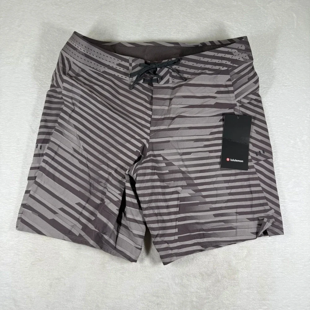 Lululemon‎ Mens Current State Board Short 9 Espresso Striped 34 LM7B07S NEW
